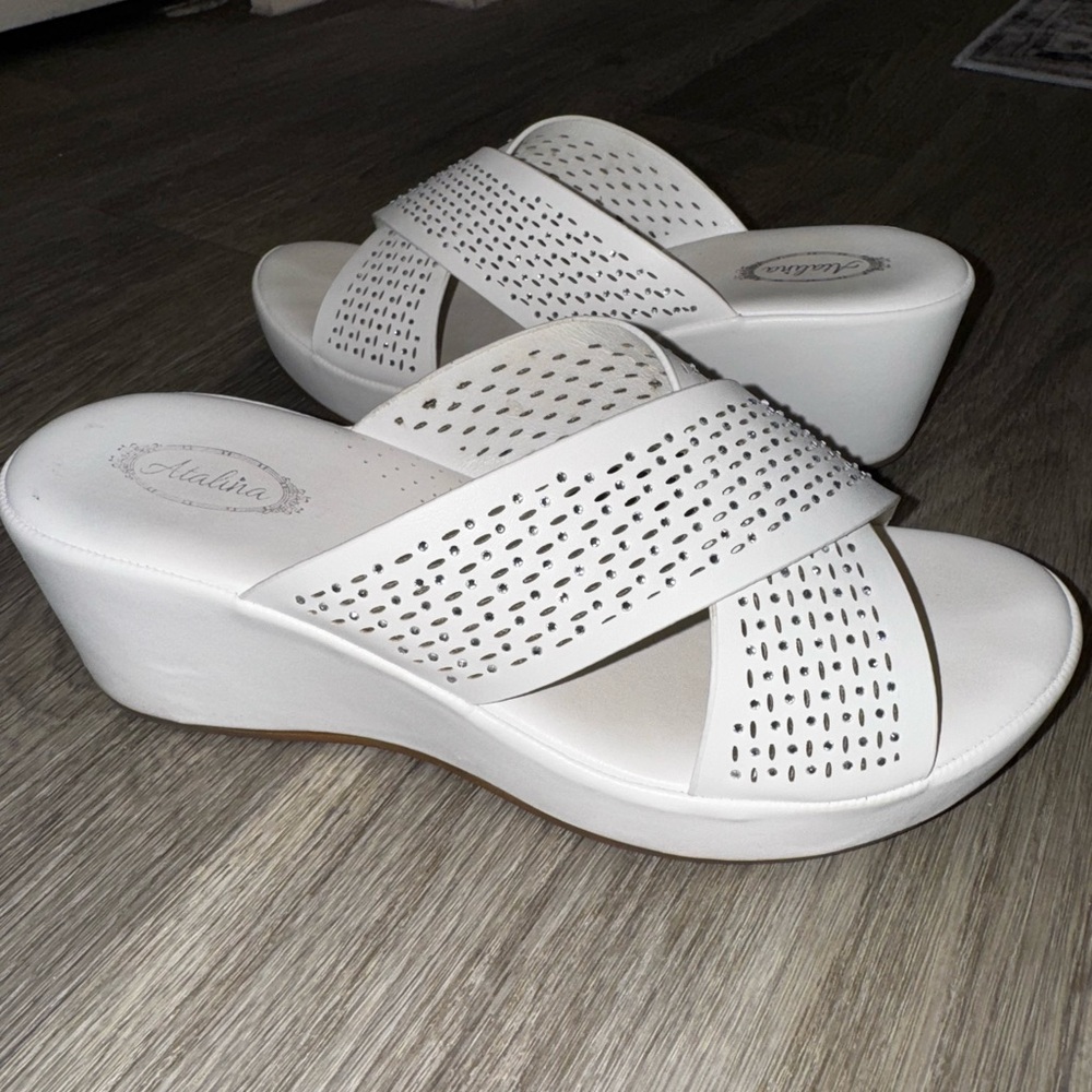 Atalina Slides Cross Strap Crystals White Wedge
